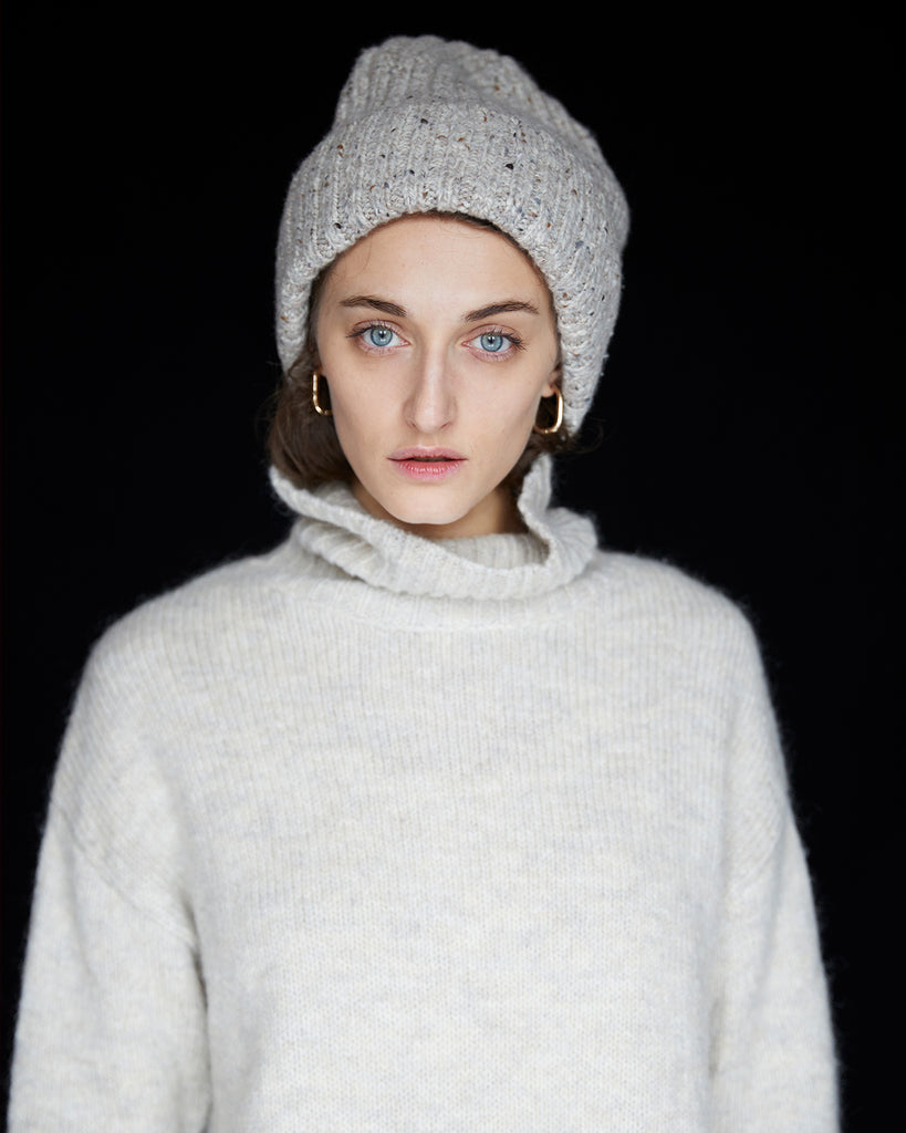 The Caden Beanie in 100% Cashmere - INGA-LENA